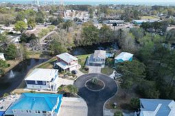 176 Lake Pointe Dr. photo 4