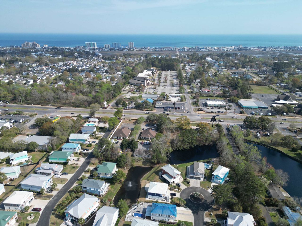 176 Lake Pointe Dr. Photo 9