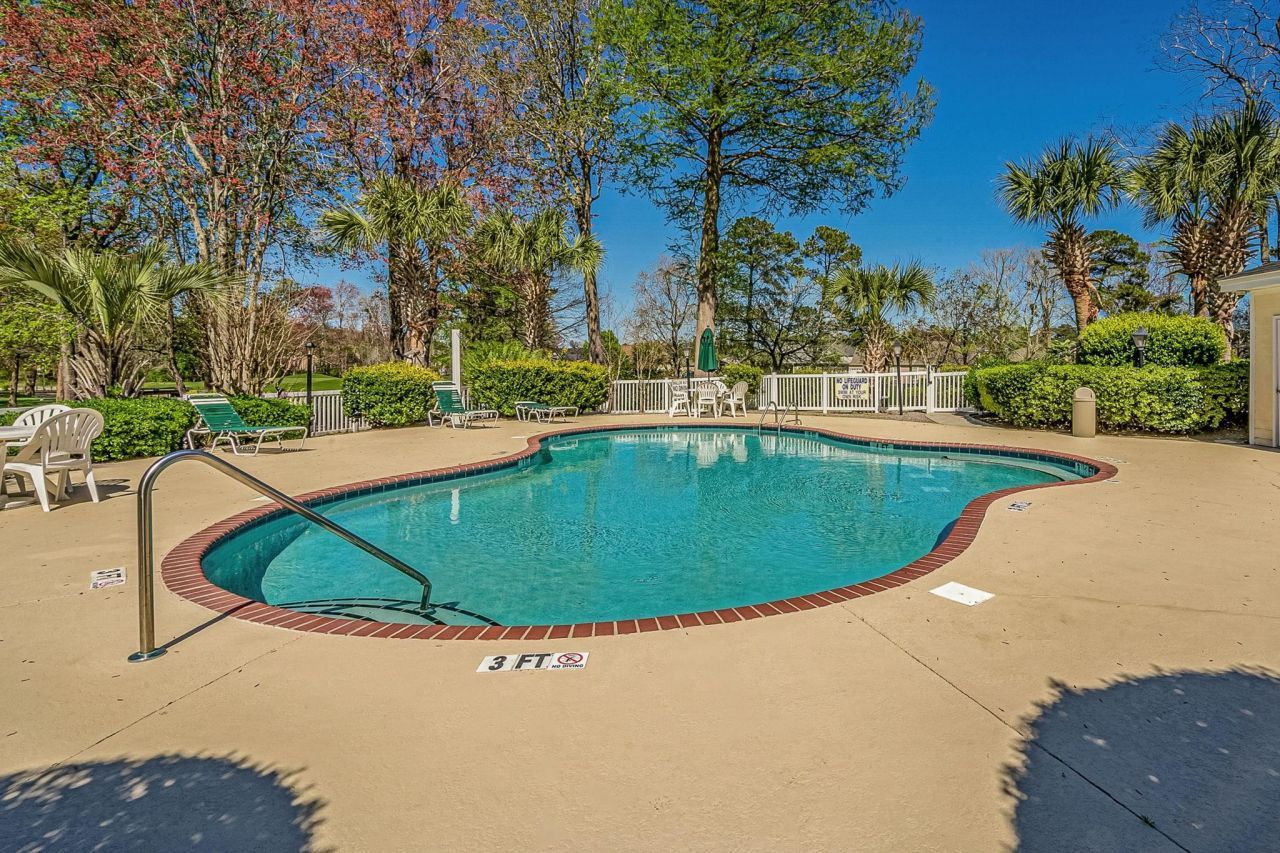 687 Riverwalk Dr.  Photo 38