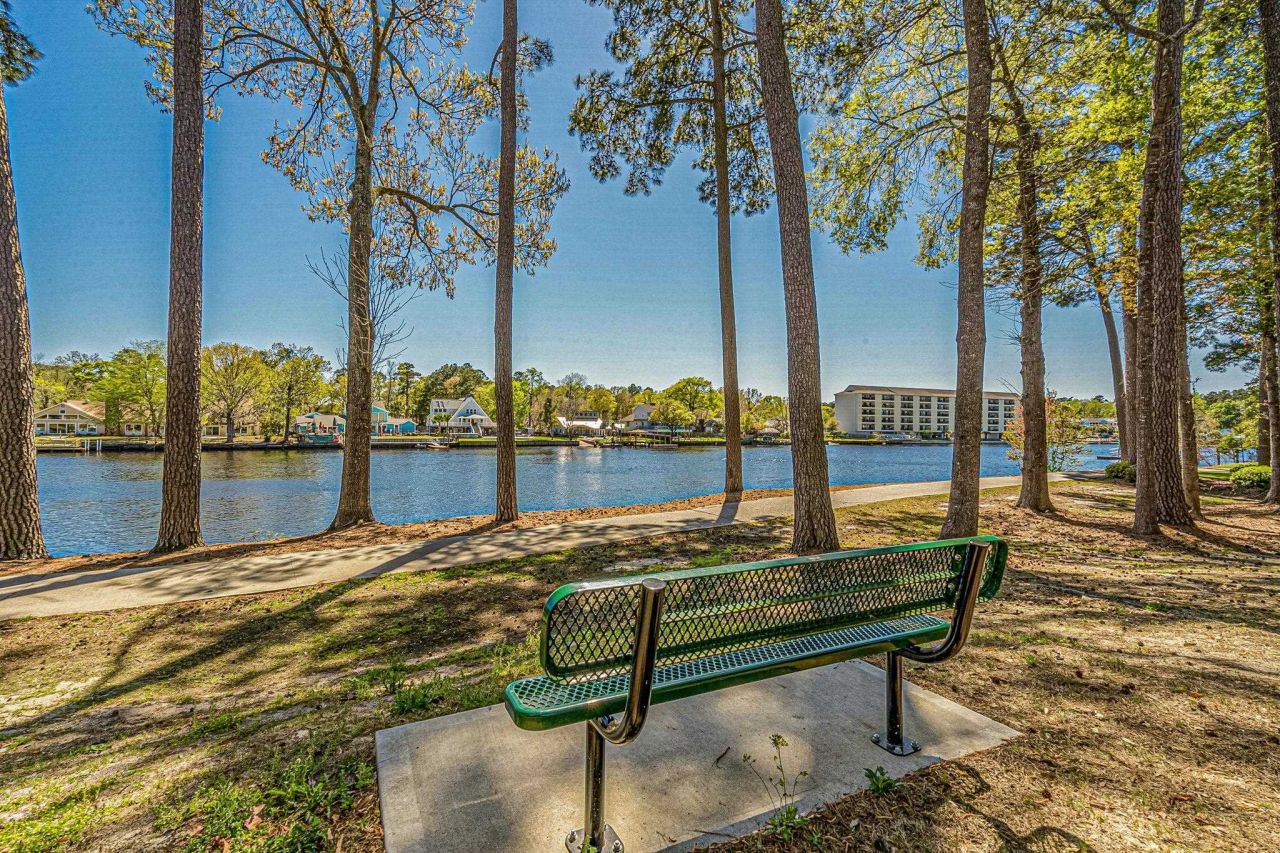 687 Riverwalk Dr.  Photo 45