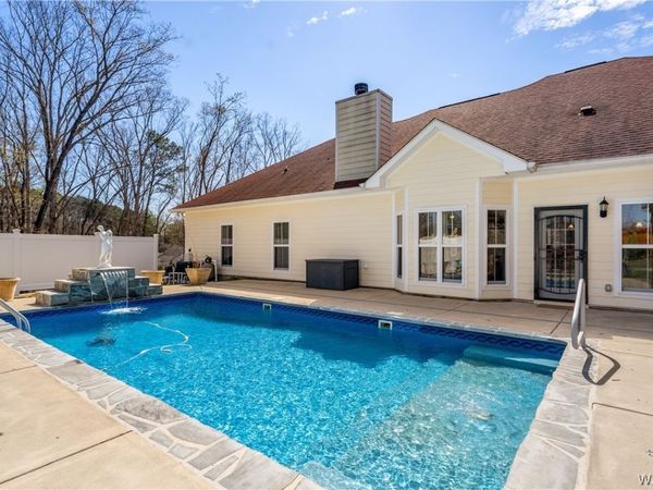 11689 Elam Drive, Northport, AL 35475