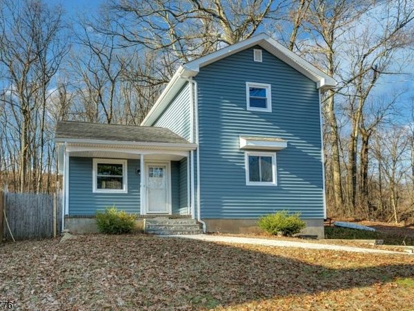 157 Kings Hwy, Roxbury, NJ 07850