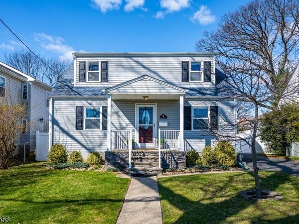 41 Lake Ave, Metuchen, NJ 08840