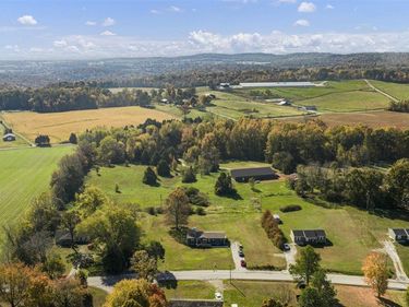 2709 Penns Chapel Road , Bowling Green, KY 42101