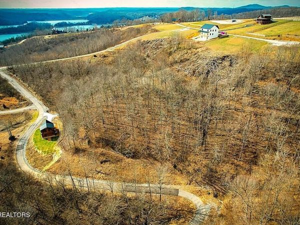 50D Crappie Lane, Hilham, TN 38568