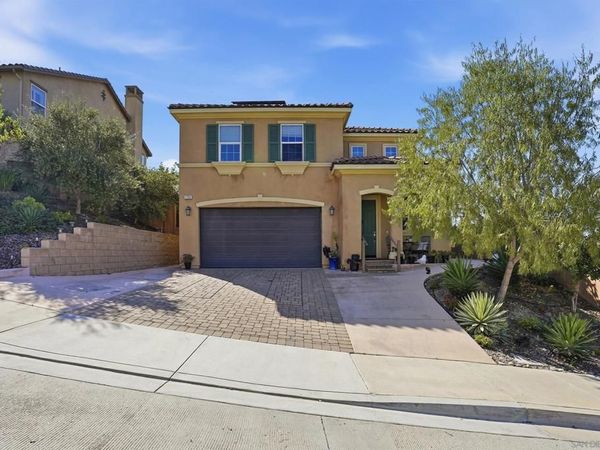 1754 Avenida Regina, San Marcos, CA 92069