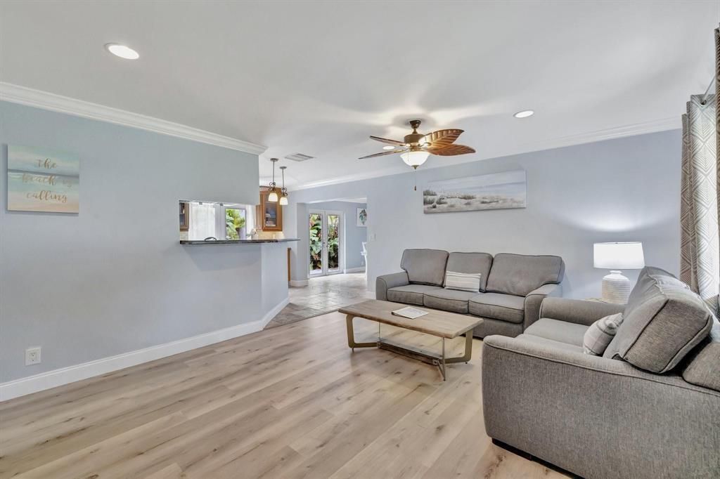 925 NE 25th Avenue, Pompano Beach, FL 33062 Photo