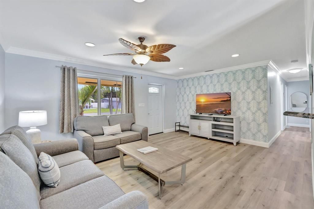 925 NE 25th Avenue, Pompano Beach, FL 33062 Photo