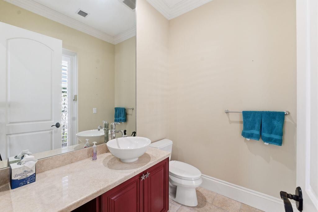 2221 NE 48th Court, Lighthouse Point, FL 33064 Photo