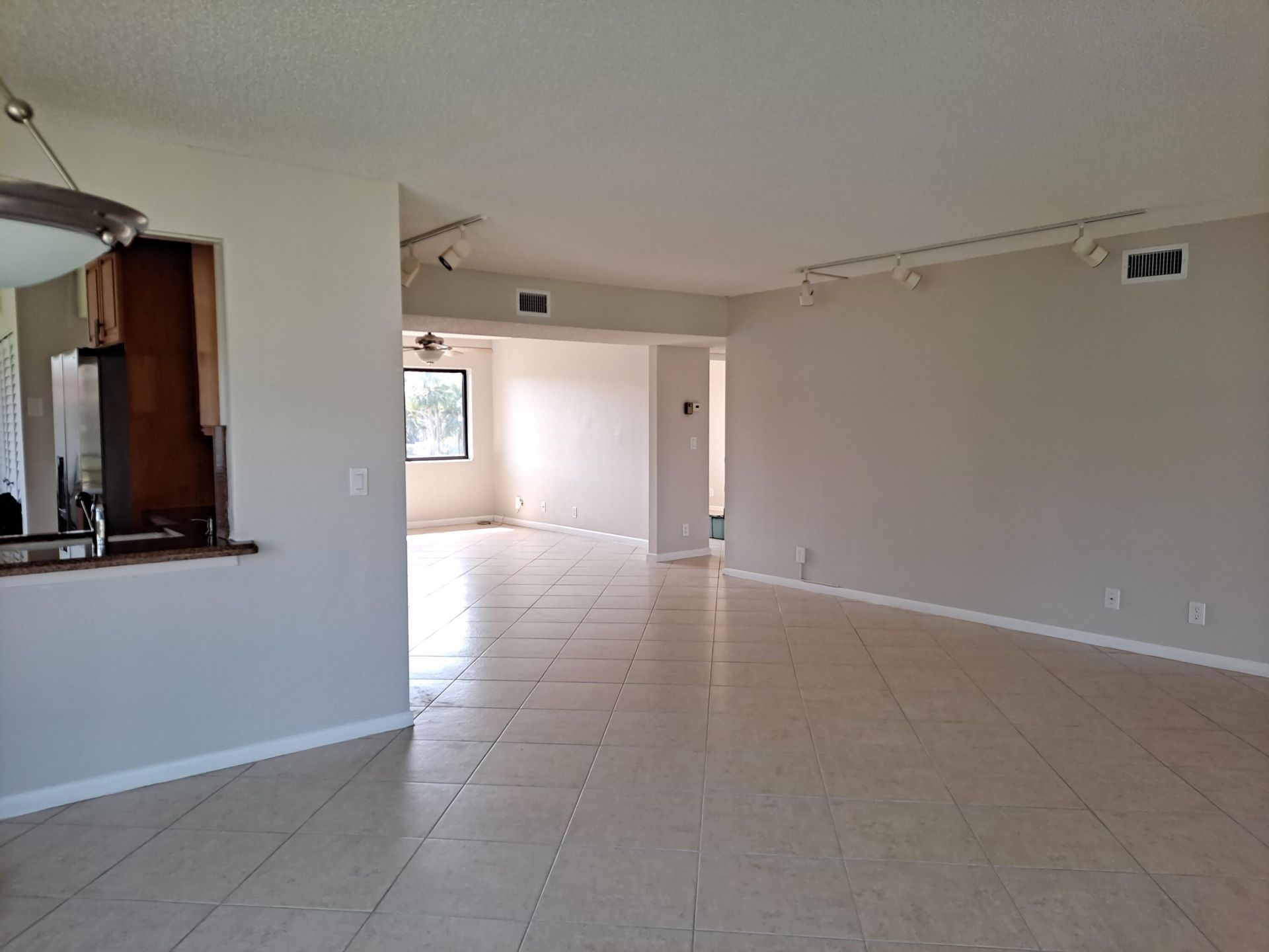 5500 Fairway Park Drive, Unit 204, Boynton Beach, FL 33437 Photo