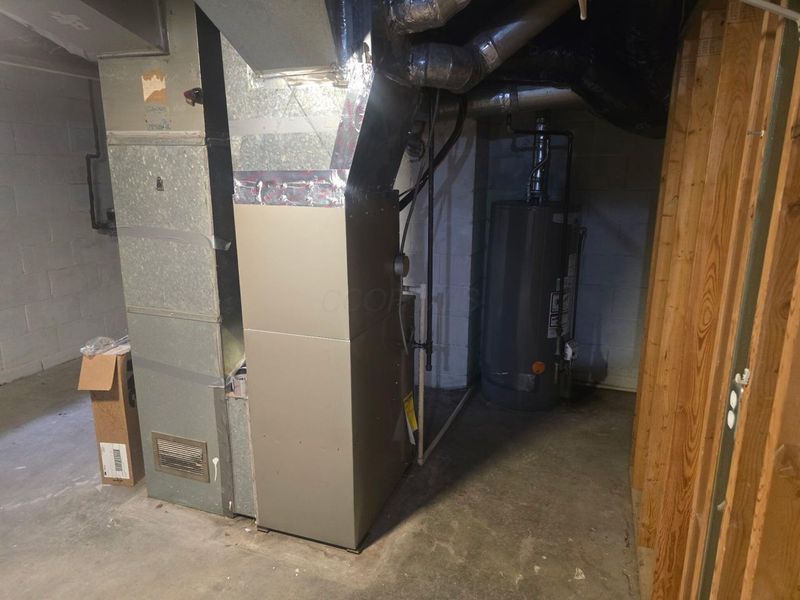 3950 Riverside Drive, Columbus, OH 43220 Photo 31