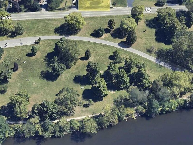 3950 Riverside Drive, Columbus, OH 43220 Photo 34