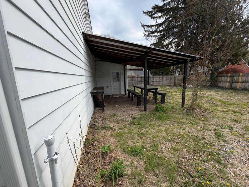 3950 Riverside Drive, Columbus, OH 43220 Photo 8