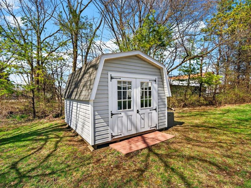 250 Gay Street, Plain City, OH 43064 Photo 11