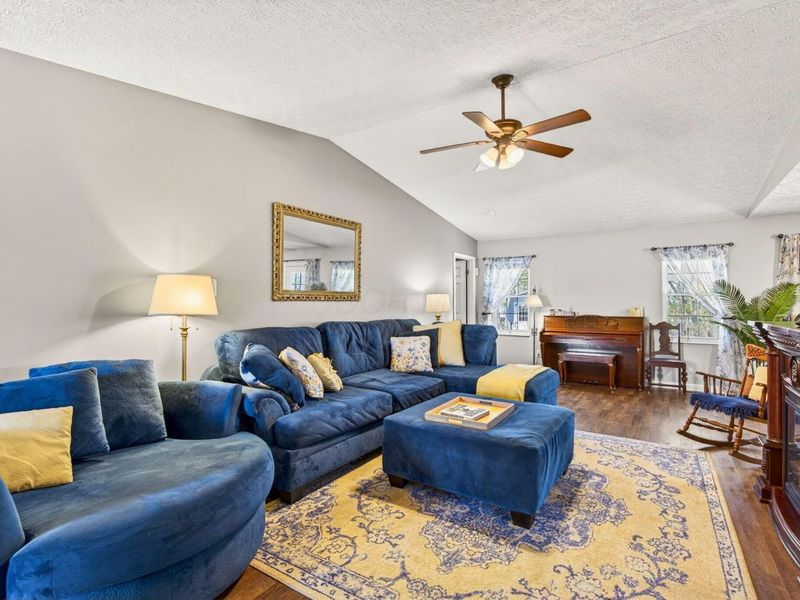 250 Gay Street, Plain City, OH 43064 Photo 13