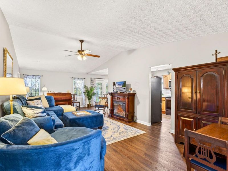 250 Gay Street, Plain City, OH 43064 Photo 14