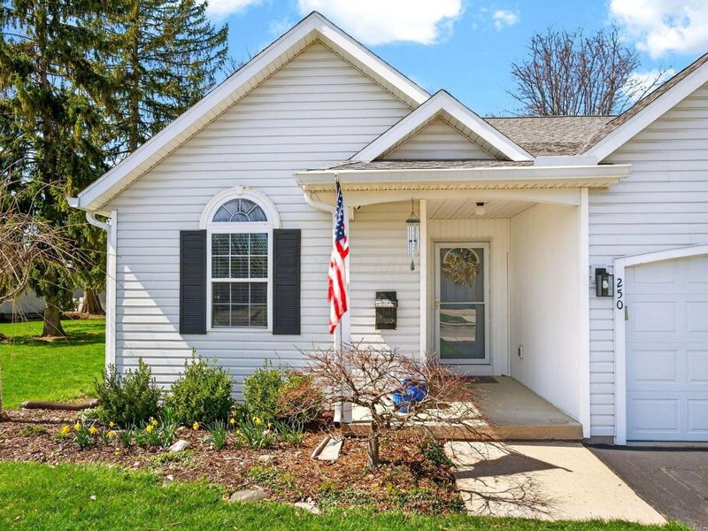 250 Gay Street, Plain City, OH 43064 Photo 4