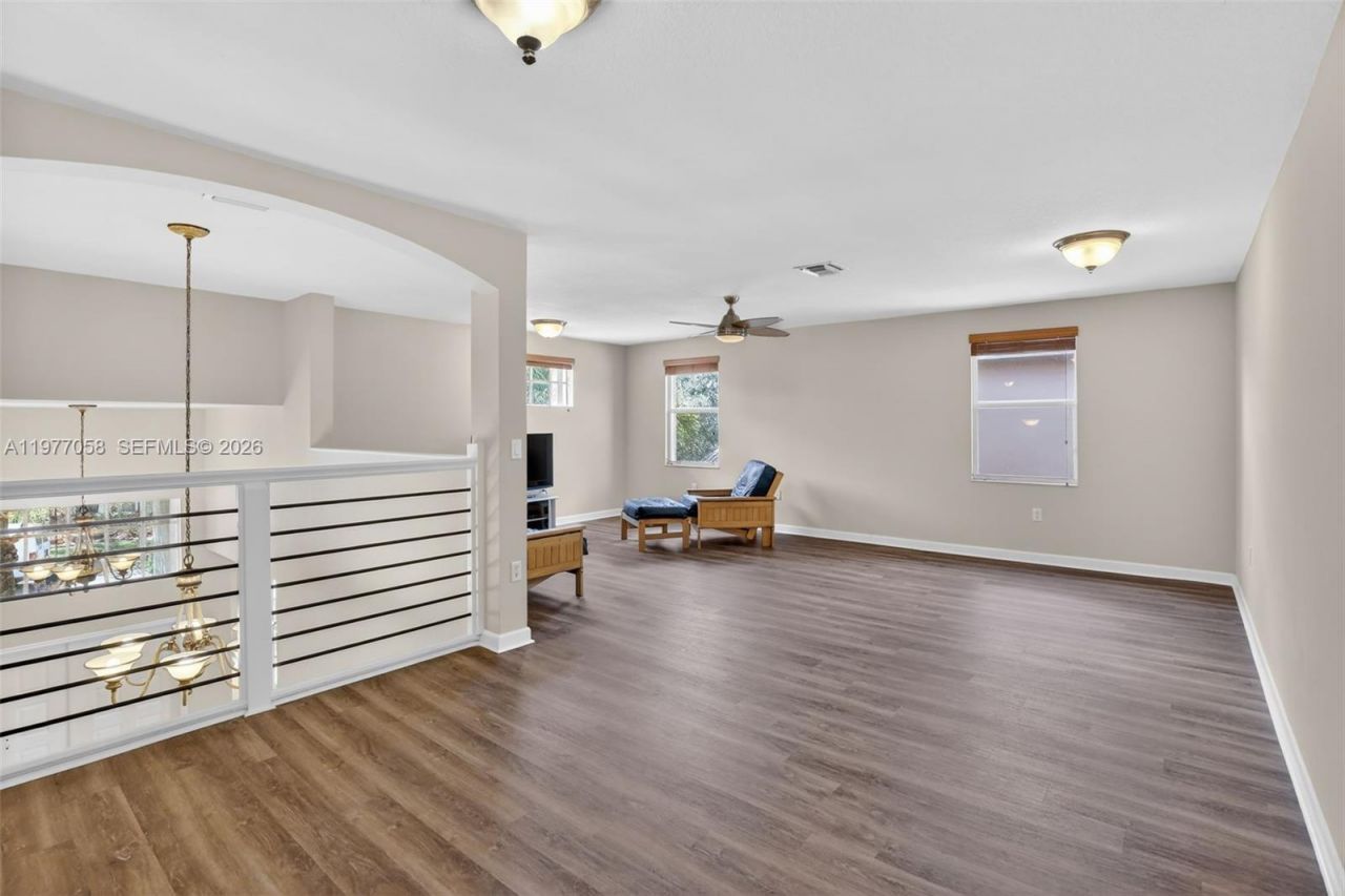 19151 N Hibiscus St , Weston, FL 33332 Photo