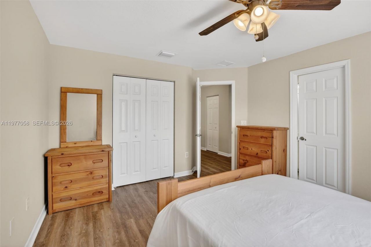 19151 N Hibiscus St , Weston, FL 33332 Photo