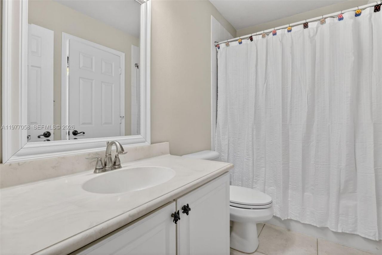 19151 N Hibiscus St , Weston, FL 33332 Photo