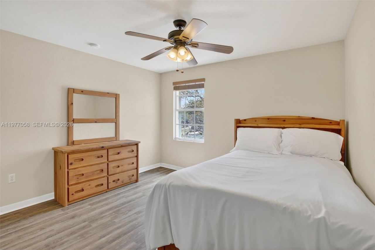 19151 N Hibiscus St , Weston, FL 33332 Photo