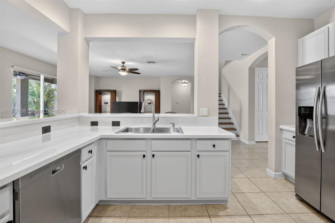 19151 N Hibiscus St , Weston, FL 33332 Photo