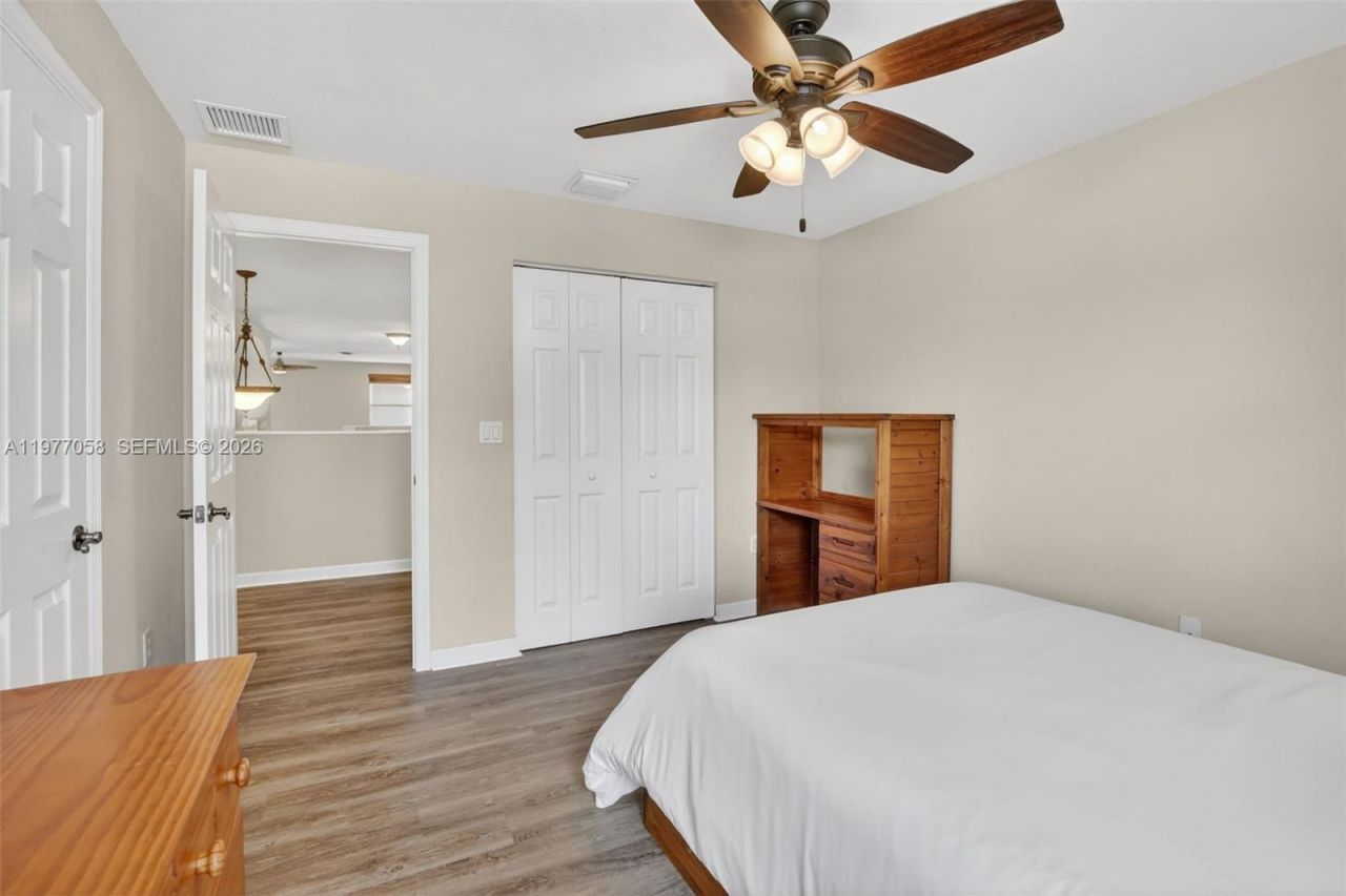 19151 N Hibiscus St , Weston, FL 33332 Photo