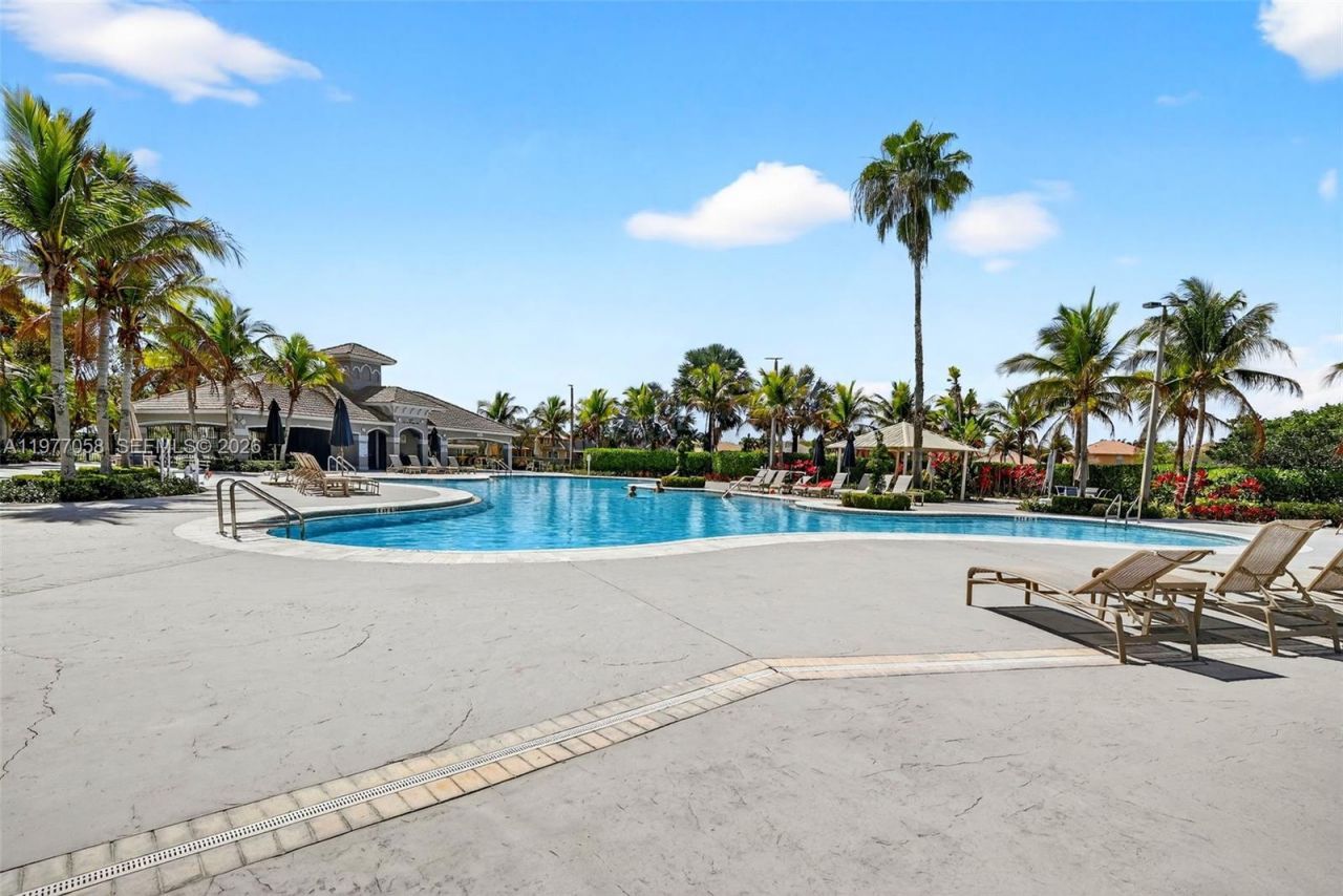 19151 N Hibiscus St , Weston, FL 33332 Photo