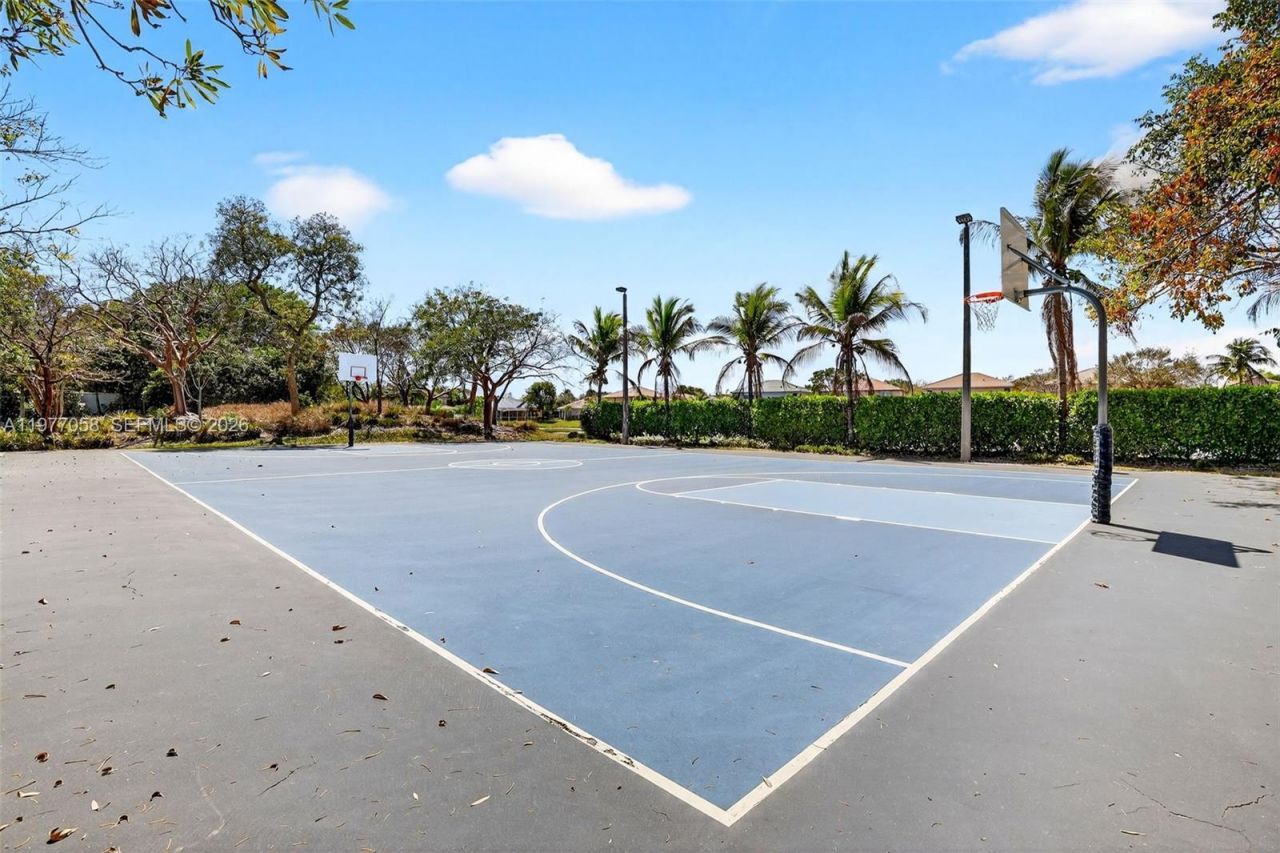 19151 N Hibiscus St , Weston, FL 33332 Photo