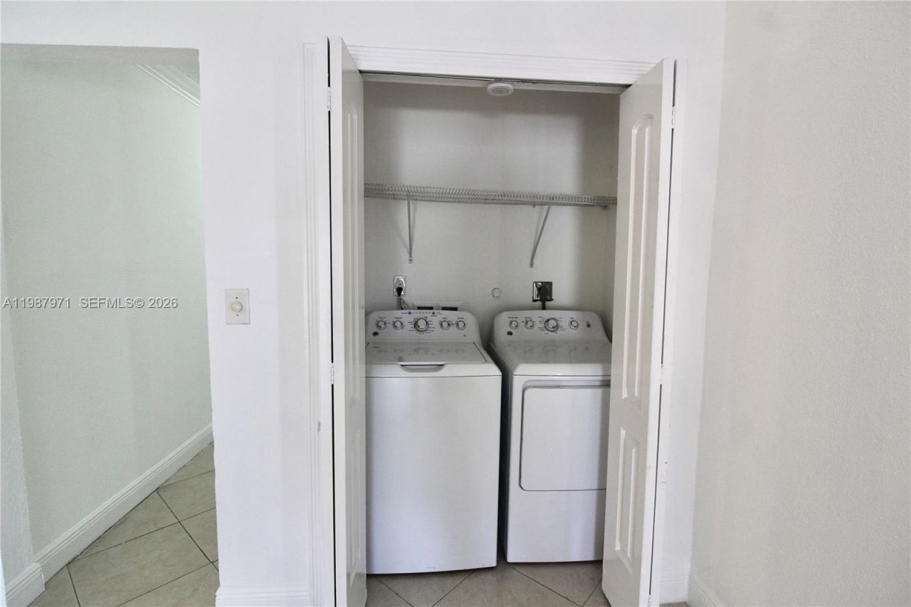 5160 SW 8th St, Margate, FL 33068 Photo