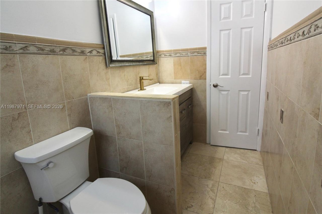 5160 SW 8th St, Margate, FL 33068 Photo