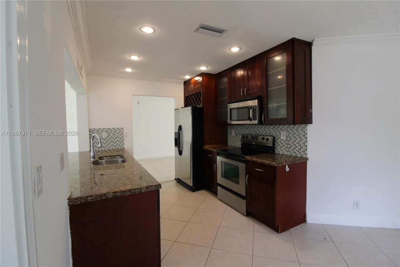 5160 SW 8th St, Margate, FL 33068 Photo