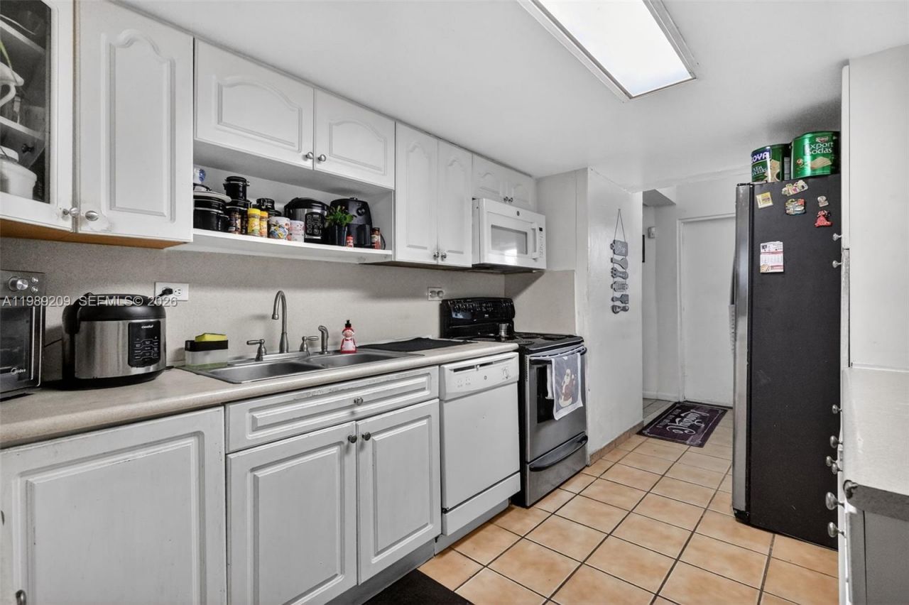 1680 NW 122nd St , North Miami, FL 33167 Photo