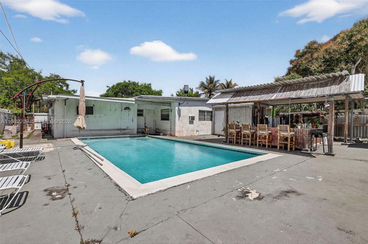 1680 NW 122nd St , North Miami, FL 33167 Photo