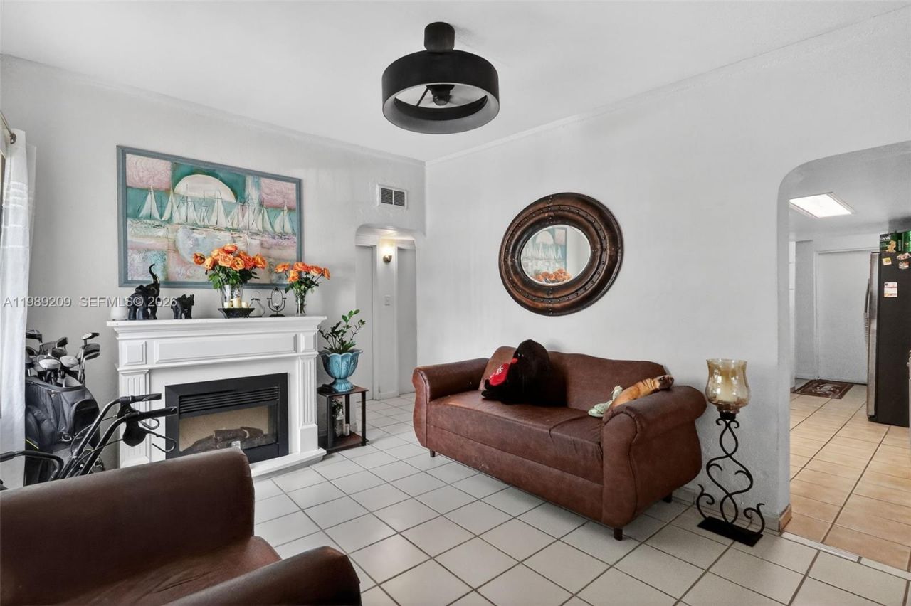 1680 NW 122nd St , North Miami, FL 33167 Photo