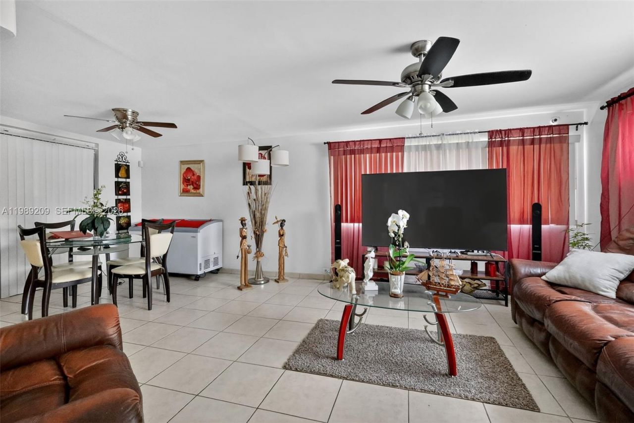 1680 NW 122nd St , North Miami, FL 33167 Photo