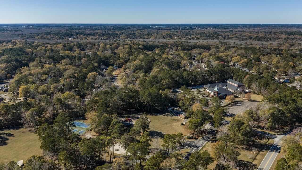 140 Alston Circle Photo 33