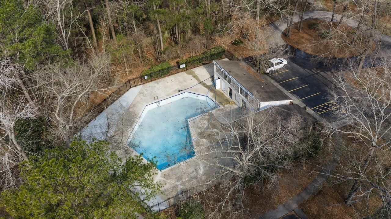 140 Alston Circle Photo 42