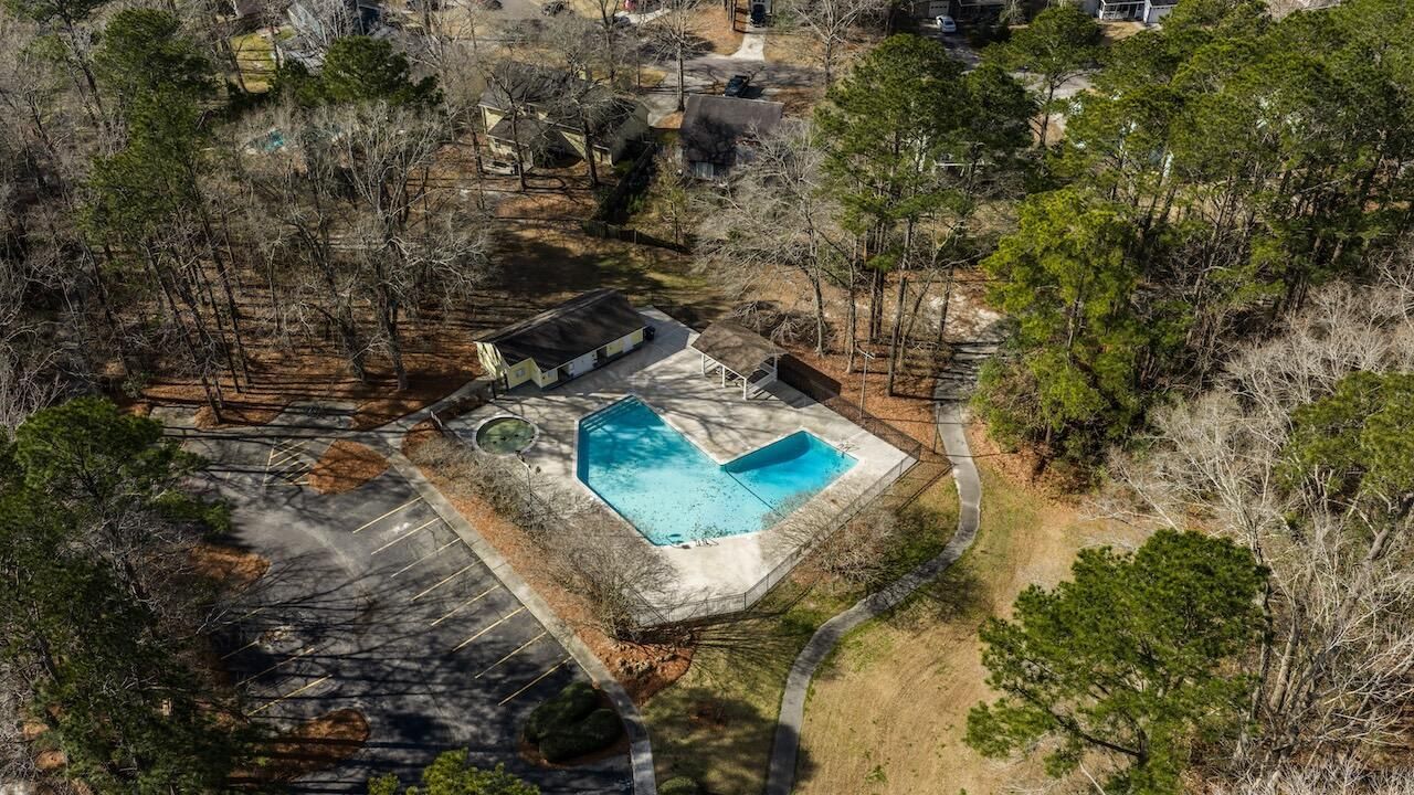 140 Alston Circle Photo 44