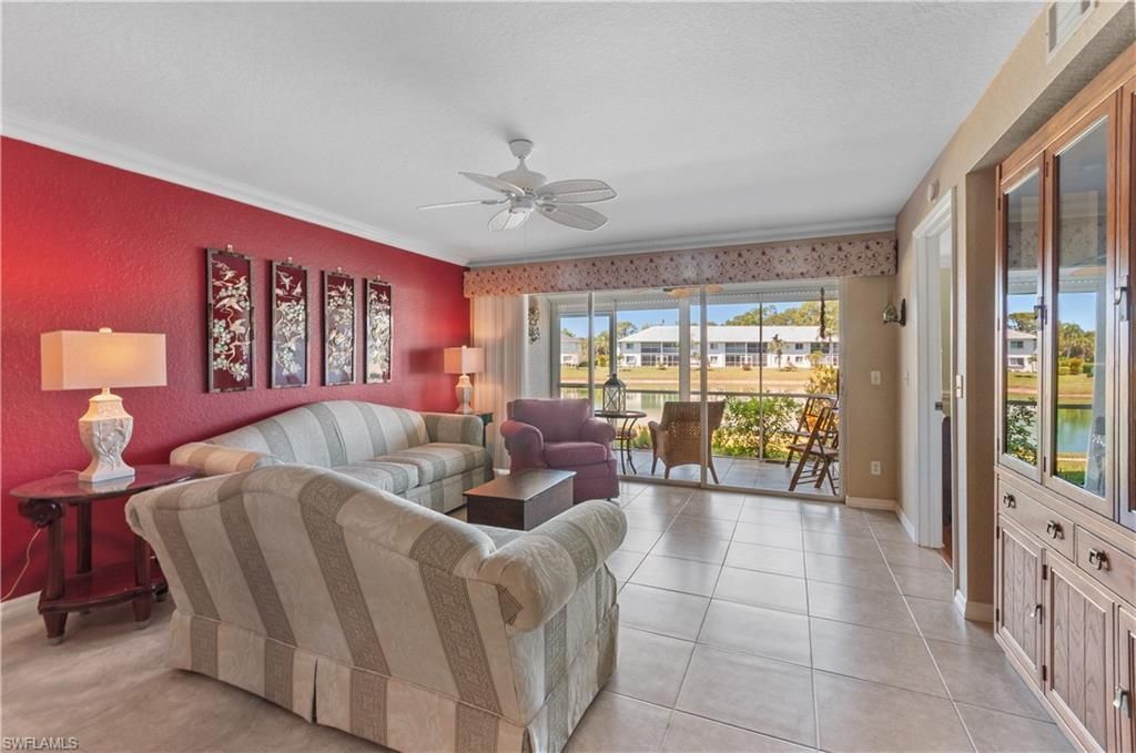 515 Gabriel Cir, Unit 1901, Naples, FL 34104 Photo