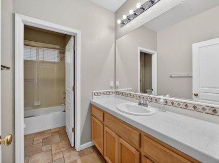 1272 Trehowell Dr, Roseville, CA 95678 Photo