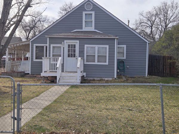 725 ALLEN, Rapid City, SD 57701