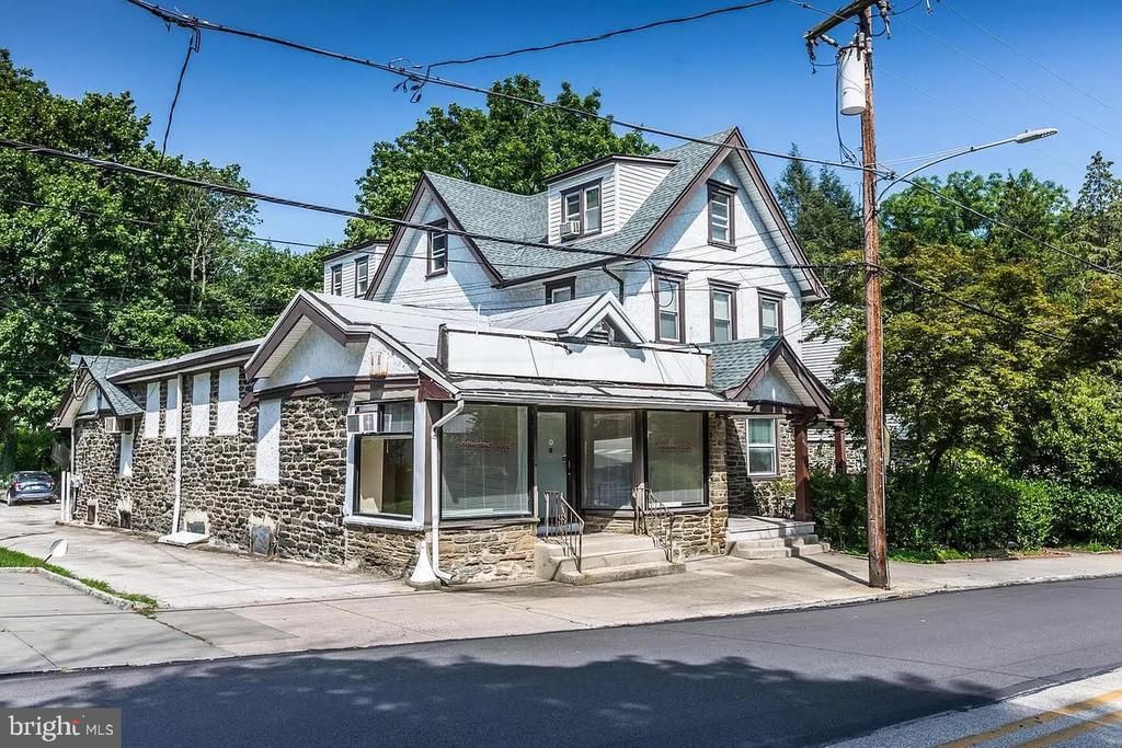 735 VALLEY ROAD, ELKINS PARK, PA 19027