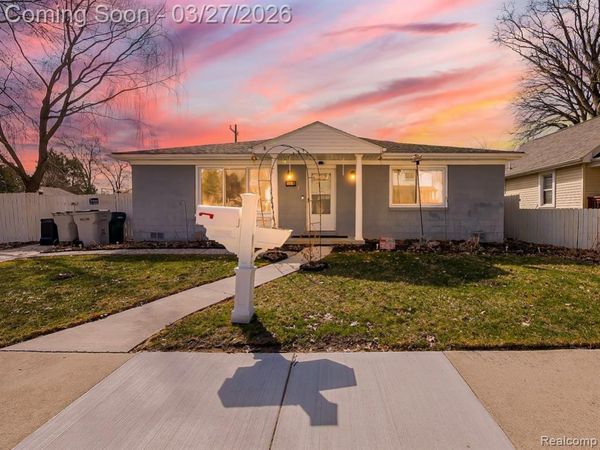 115 W Elza Avenue, Hazel Park, MI 48030