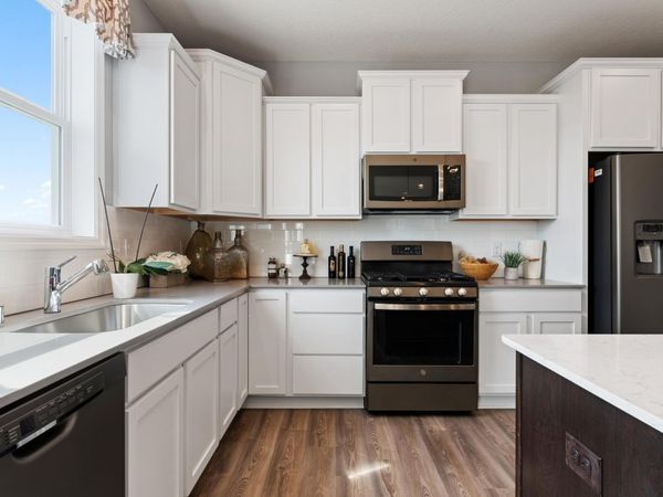 10888 Hemingway Avenue S, Cottage Grove, MN 55016