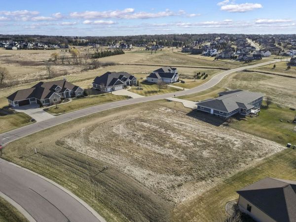L16 Covered Bridge Trail, Sun Prairie, WI 53590