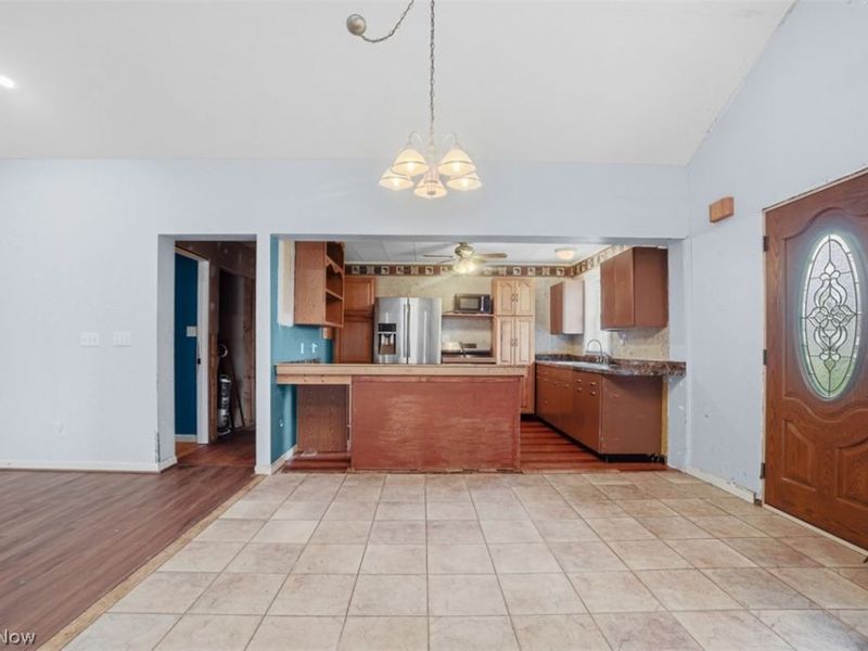 14724 Elm Drive, Newbury, OH 44065 Photo 4