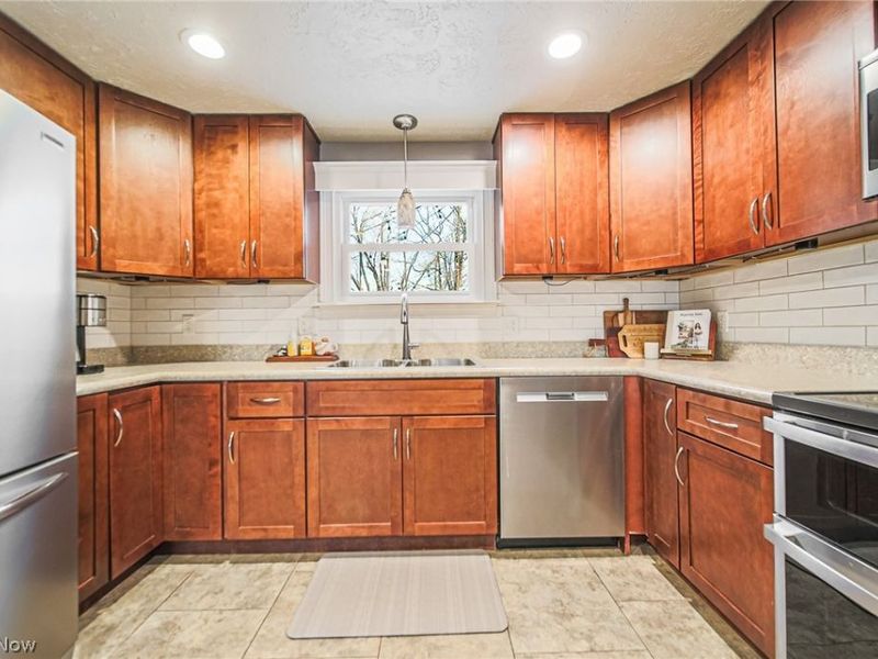 15071 Stanwood Street SW, Dalton, OH 44618 Photo 8