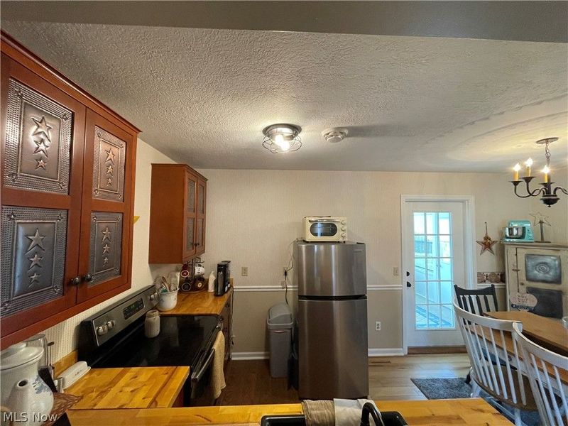 3267 Pinewood, New Waterford, OH 44445 Photo 13