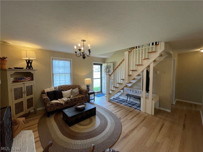 3267 Pinewood, New Waterford, OH 44445 Photo 8